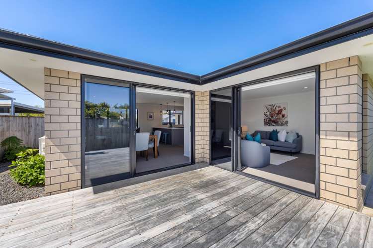 19 Hurdon Street New Plymouth_12