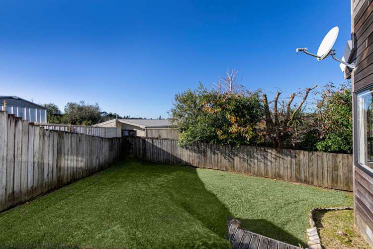 2/28 Unsworth Drive Unsworth Heights_7