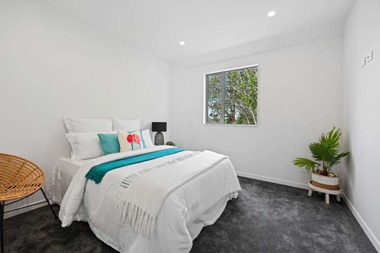 24E Pickering Crescent 1054_11