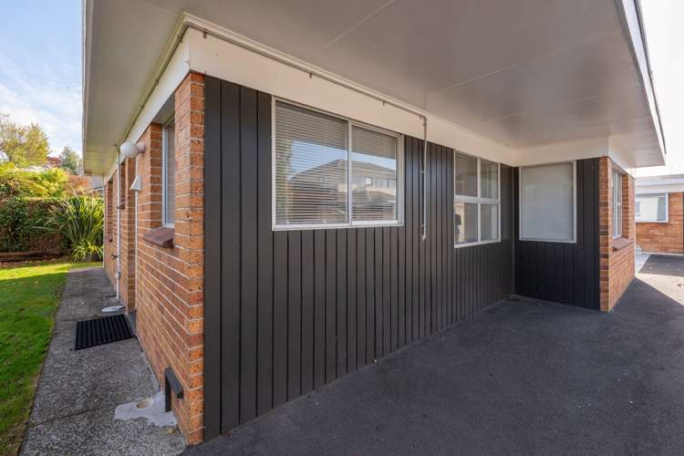 15unit Carnot Street Glenholme_13