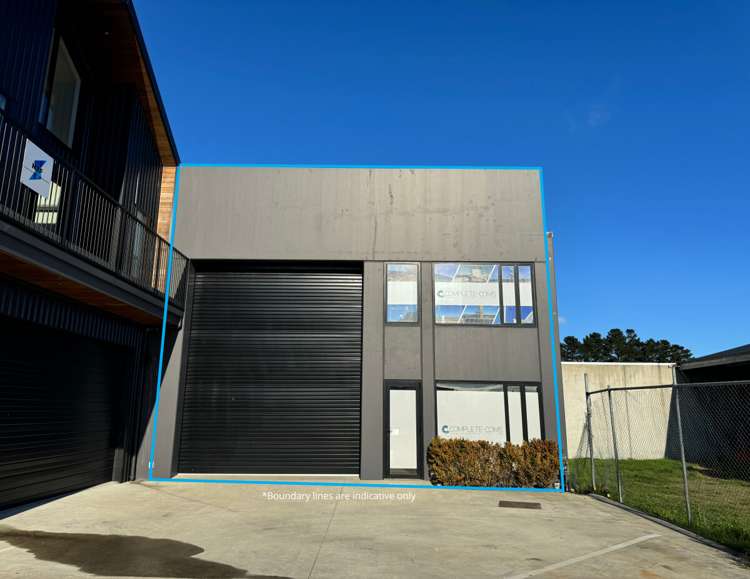 Unit 3, 27 Riverbank Road Otaki_7