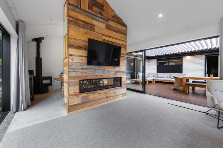 19 Kohunga Crescent Bottle Lake_6