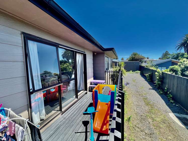 14 James Street Raglan_23