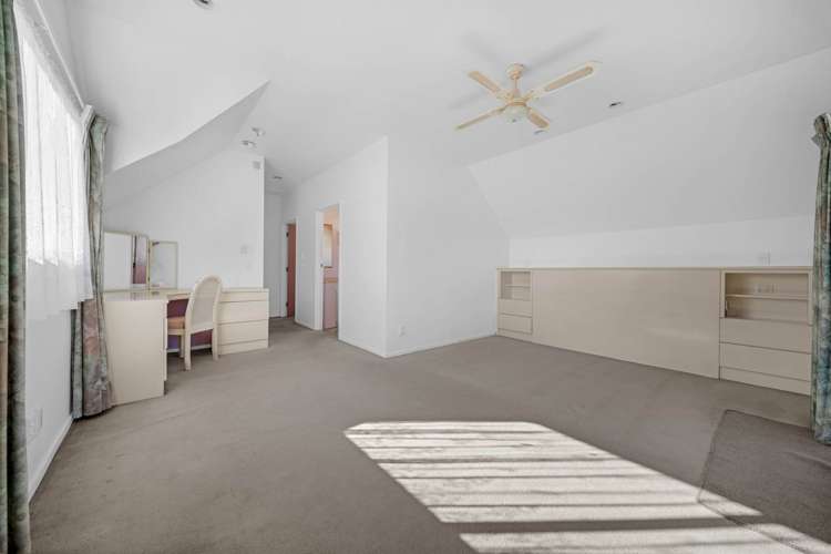 125 Portage Road New Lynn_19