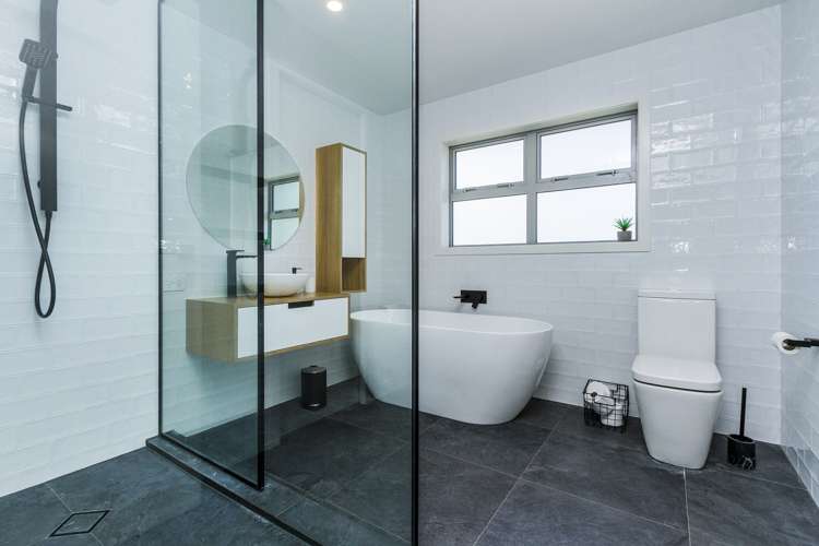 38 Seacliffe Avenue Belmont_25