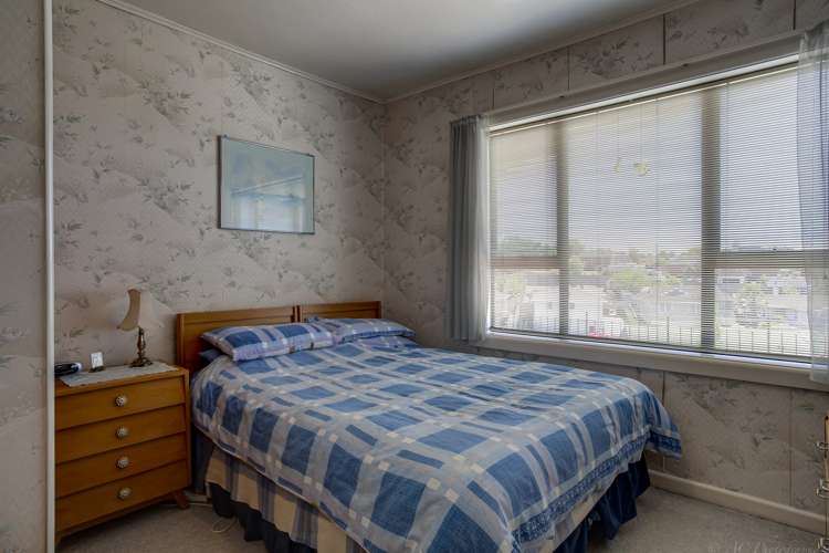 9 Luxmoore Road Waimataitai_11