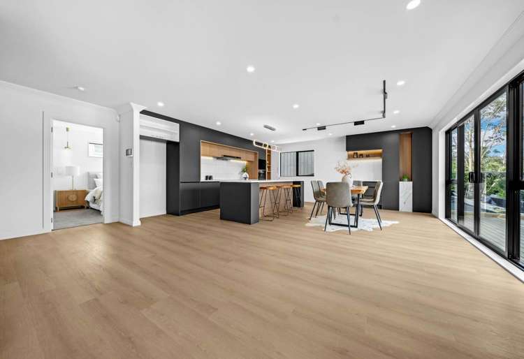 15B Lavery Place Sunnynook_0