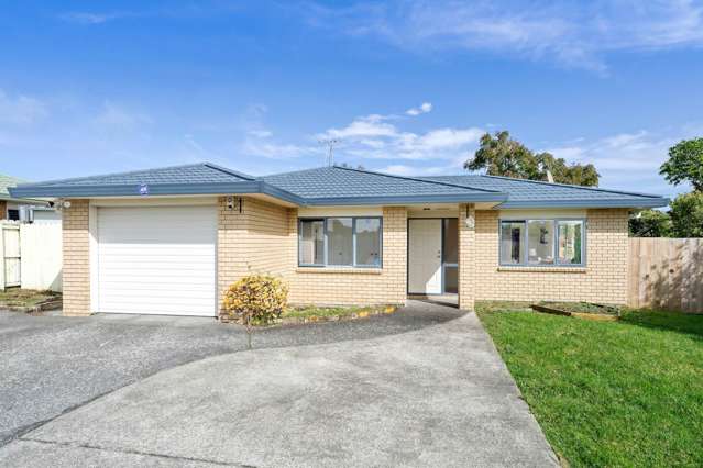 10b Falcarragh Crescent Flat Bush_1