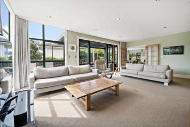 2/15 McArthur Avenue_1