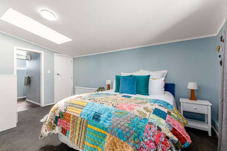 15 Dunsandel Grove Silverstream_11