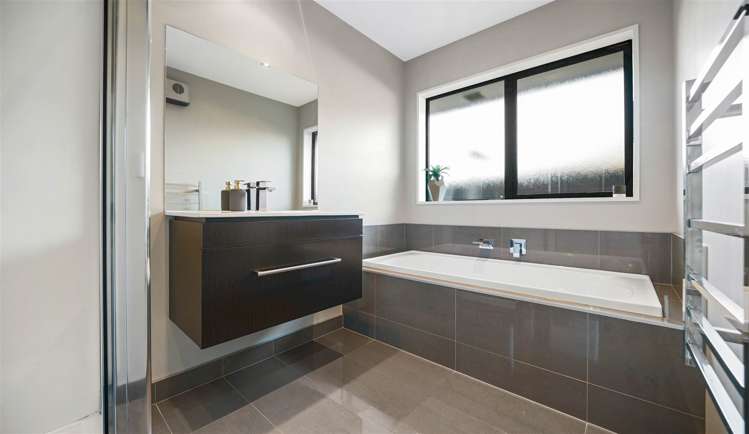 8 Wilfield Drive West Melton_16