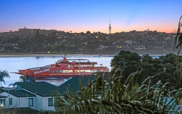 Impressive Macleans home with sea views