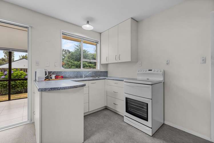 1/55 Stillwater Avenue Burwood_3