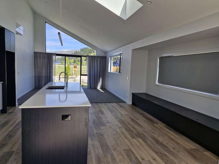 121 Wooing Tree Avenue Cromwell_7