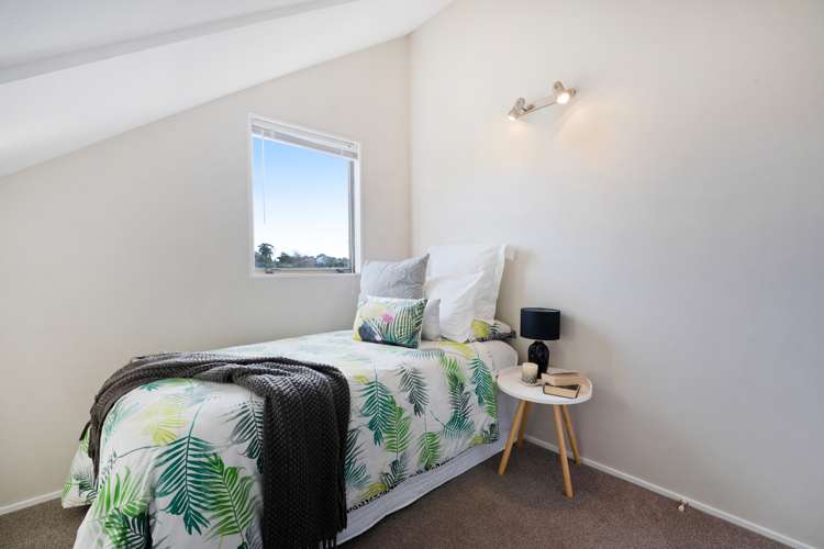 1/82 Stott Avenue Birkdale_11