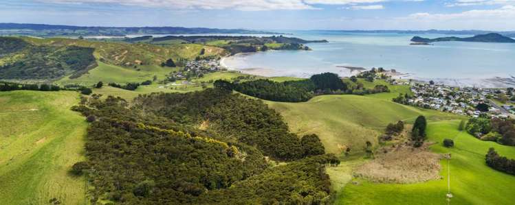 33 Kawakawa-Orere Road Kawakawa Bay_13