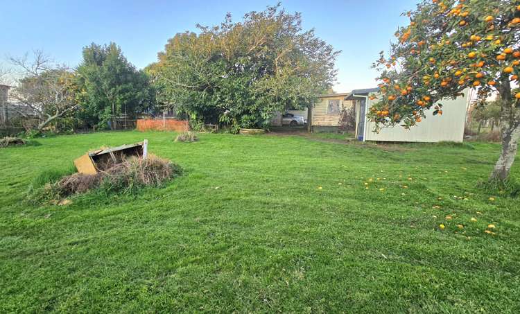32 Coronation Street Paeroa_14