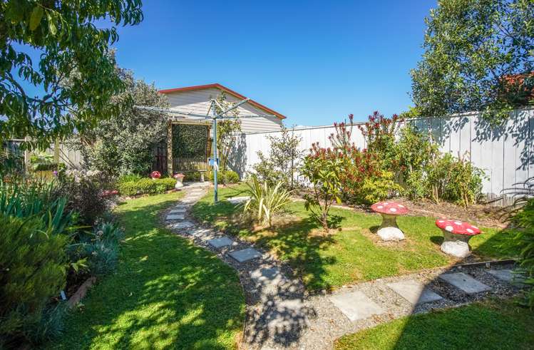 5 Bryant Road Brightwater_18