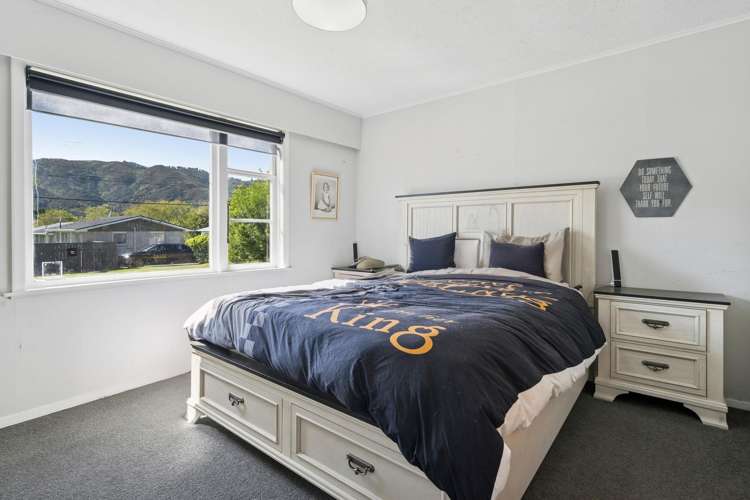 203 Wellington Road Wainuiomata_18
