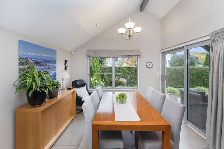 11 Bluestone Drive Parklands_5
