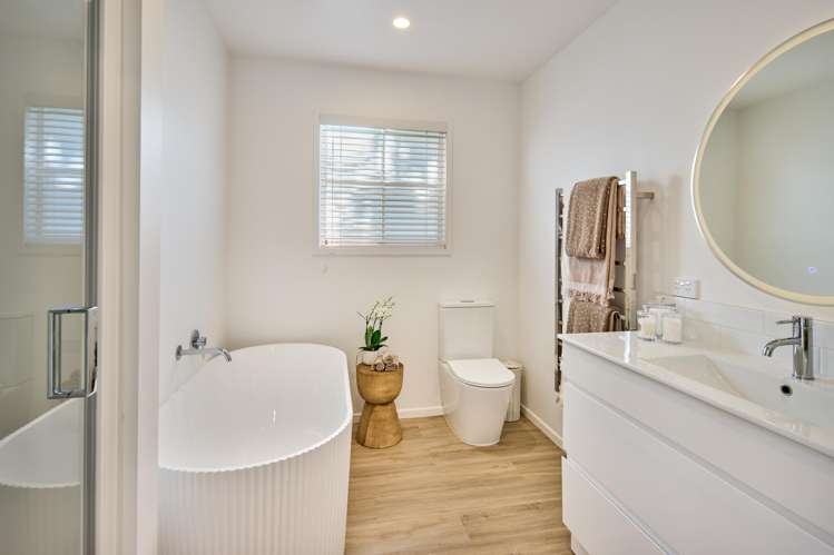 3 Corrondella Grove Belmont_22