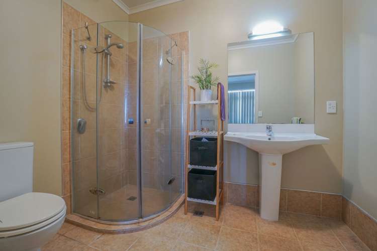 12/11 Carlos Drive Flat Bush_10