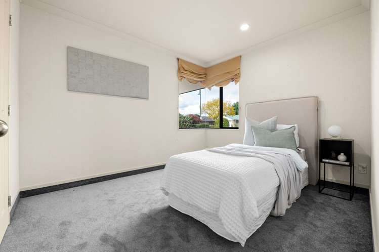 24 Wentworth Drive Rototuna North_16