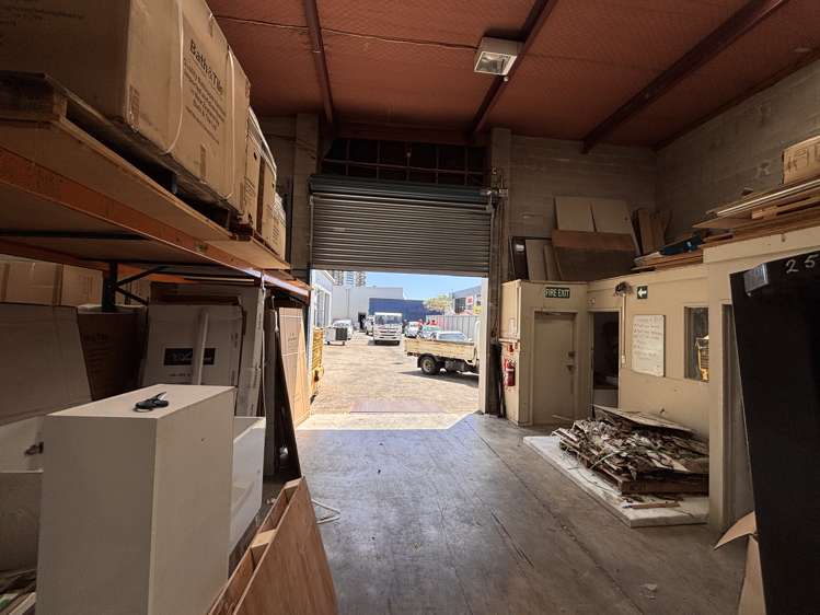 8/18-22 Clark Street New Lynn_6