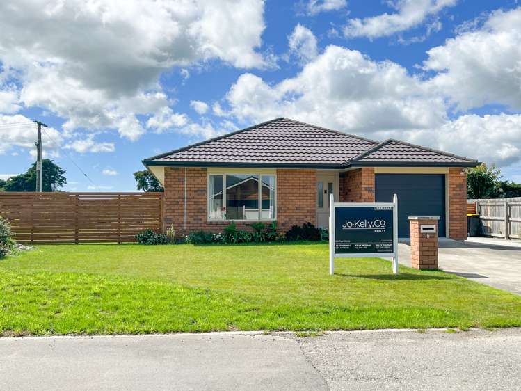 6 Madison Street Carterton_16