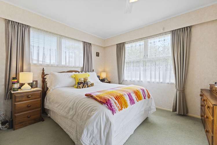 60 Wallace Road Mangere Bridge_5