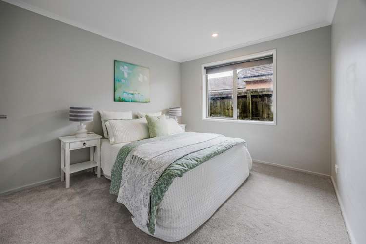 33 Captain Mitchell Drive_5