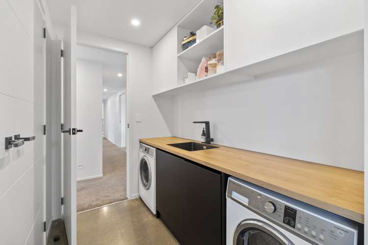 19 Honeyfield Drive Whalers Gate_23