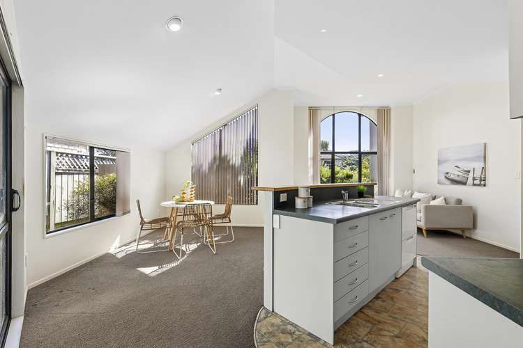 23 Amesbury Drive Churton Park_8