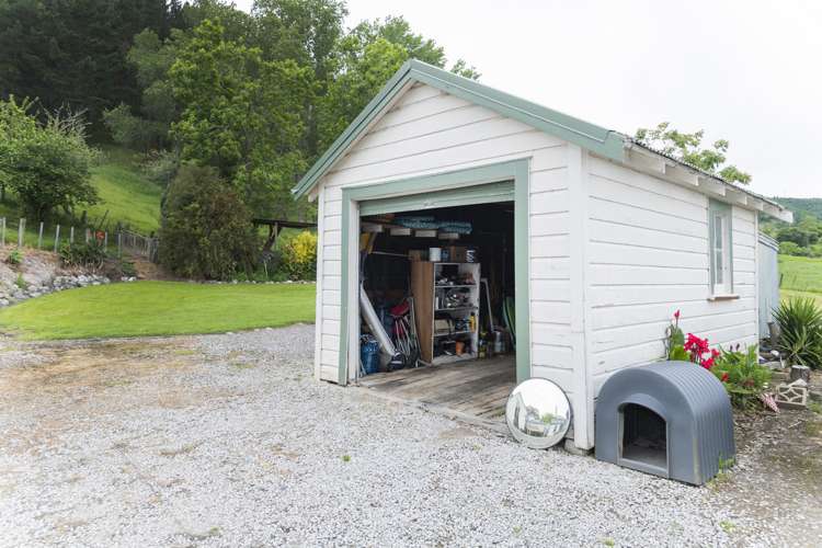 831 Tiniroto Road Waerengaokuri_28