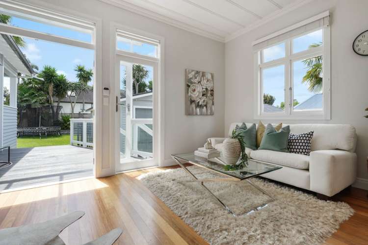 37 Hollywood Avenue Epsom_9