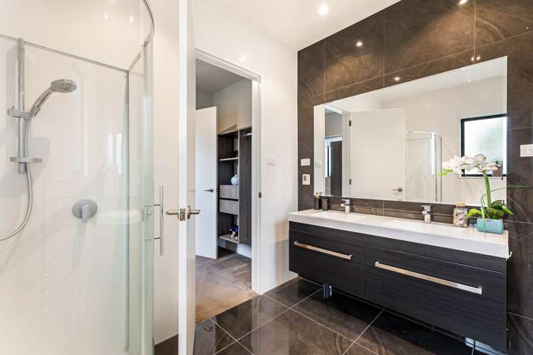 22 Cilliers Drive Silverdale_15