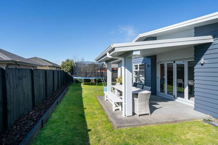 18 Tulip Drive Cambridge_16