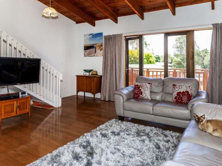 110 Ngati Pu Place Whangamata_8