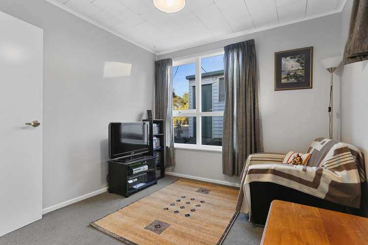 79 Forest Hill Road Henderson_12