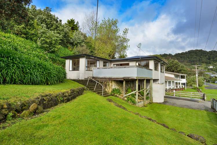 3 Ratau Street Māhia_16