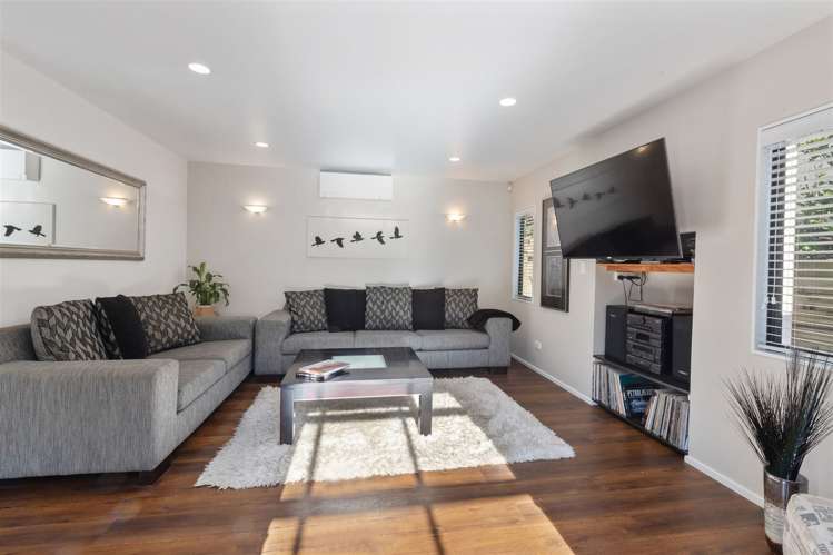 45b Onewa Road Northcote_5