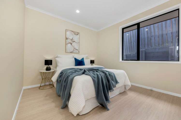 21 Claywest Place Glen Eden_13