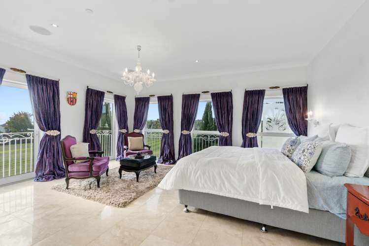 64 Porterfield Road Whitford_18