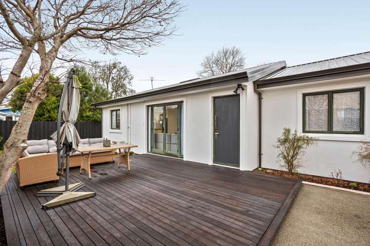 2/64A Cutts Road Russley_13