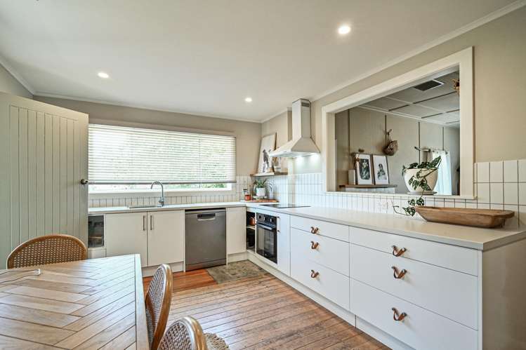 108 Sandy Creek Road Tutira_13