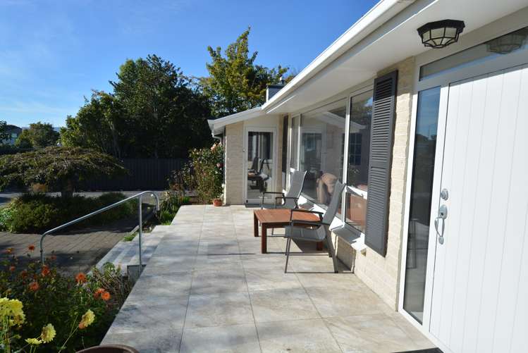 112 Wilton Street Windsor_20