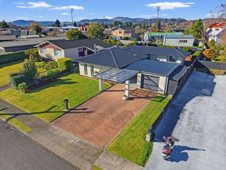 15 Carter Drive Pomare_34