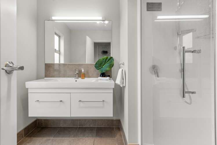 2 Edwards Street Frimley_13