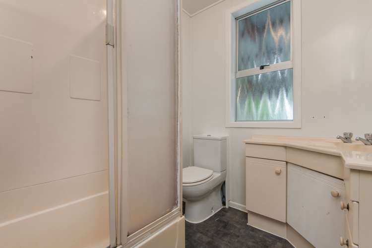 8 Huia Street Pahiatua_7