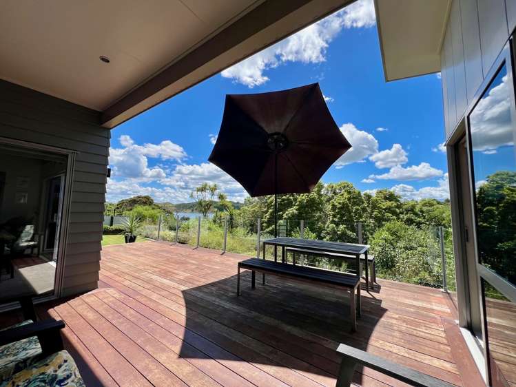 5c Sunshine Rise Raglan_58